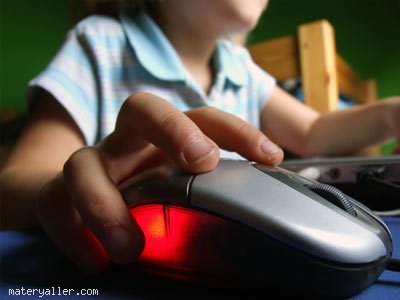 Çocukların Güvenli İnternet Kullanımı Ile Ilgili Ebeveynlere Öneriler